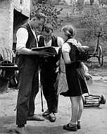 Otto Burkhardt mit seiner Nichte Werra und seinem Bruder